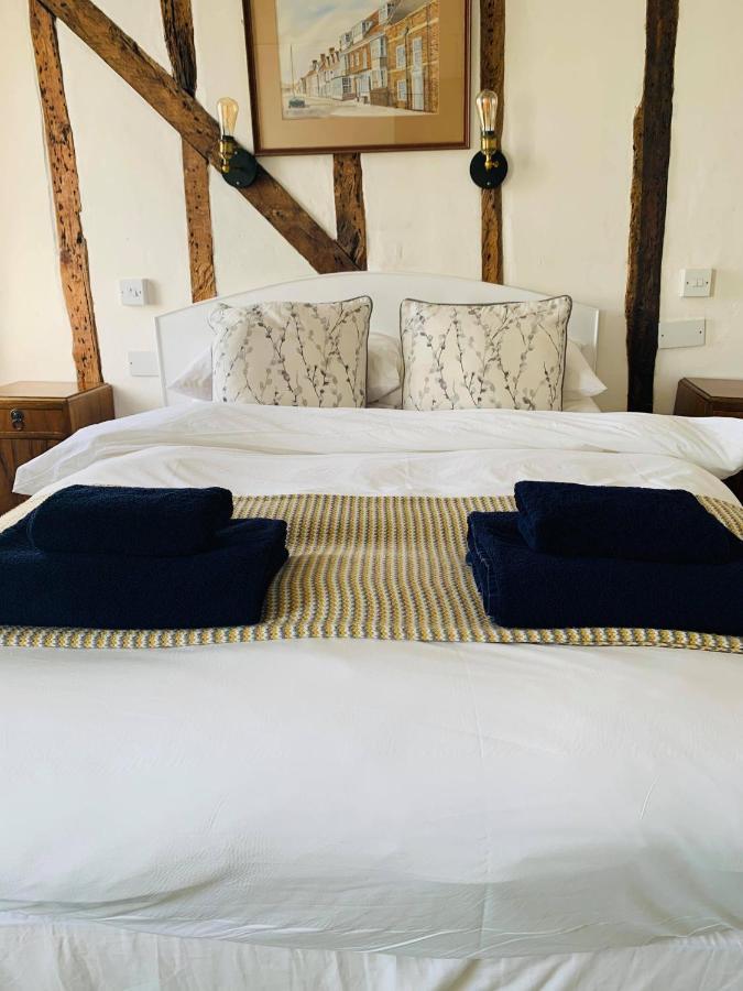 Ye Olde White Harte Hotel Burnham-on-Crouch Chambre photo